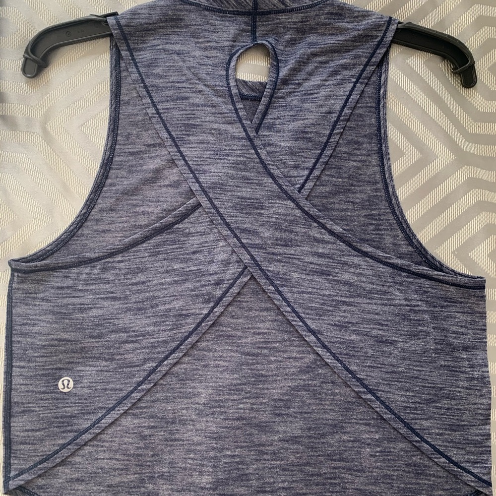 Lululemon Fast as Light muscle tank, size 2